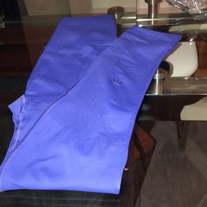 Lululemon Blue Crop Yoga Pant